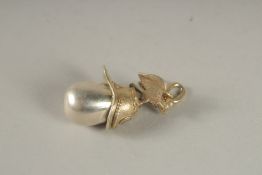 A SILVER HELMET EGG PENDANT.