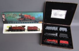 Hornby Harry Potter and the Order of the Phoenix Hogwarts Express 4-6-0 Locomotive 'Hogwarts Castle'