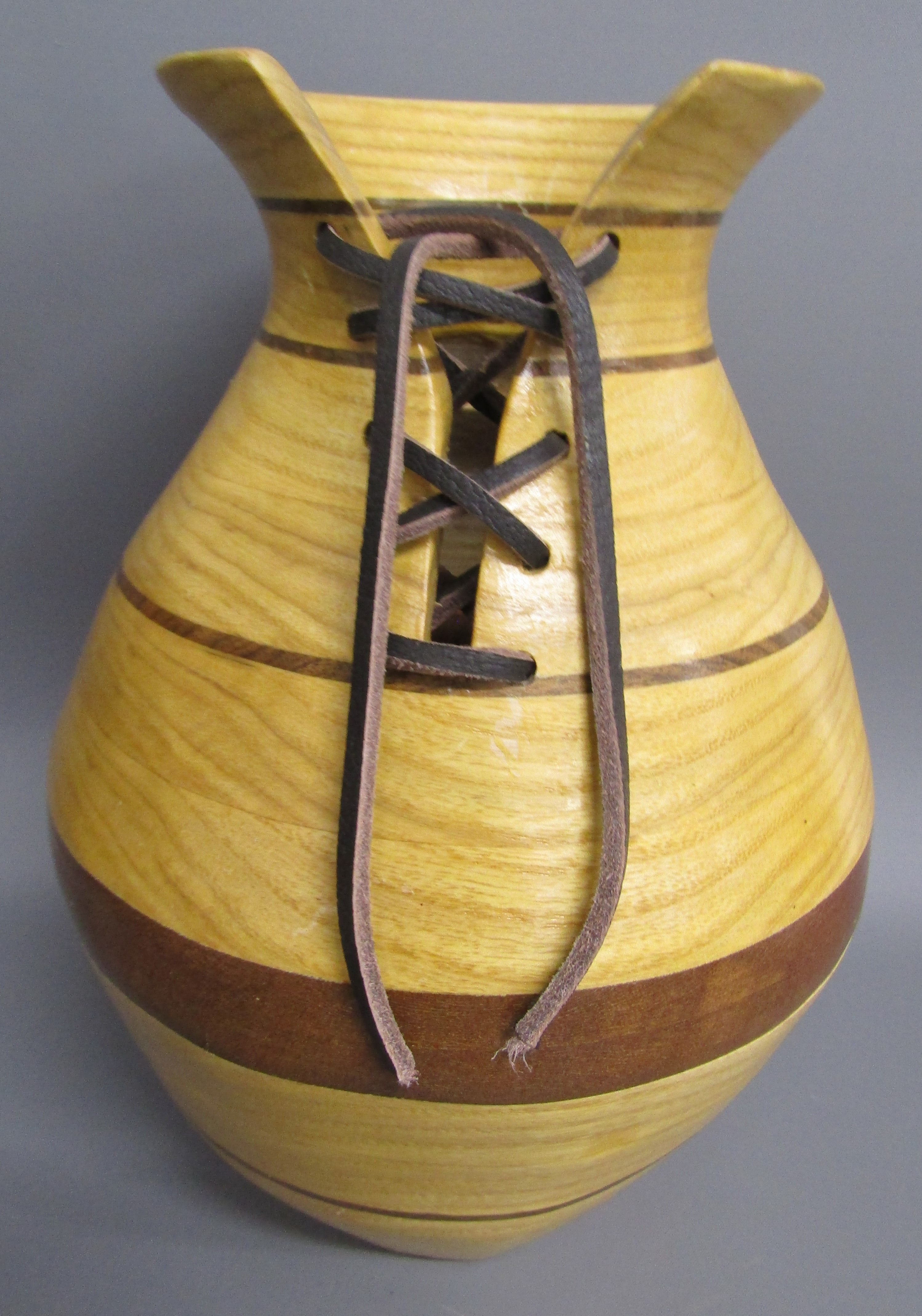 Cram's antique world globe light , lidded wooden boxes and wooden vase with lace up design - Image 4 of 6