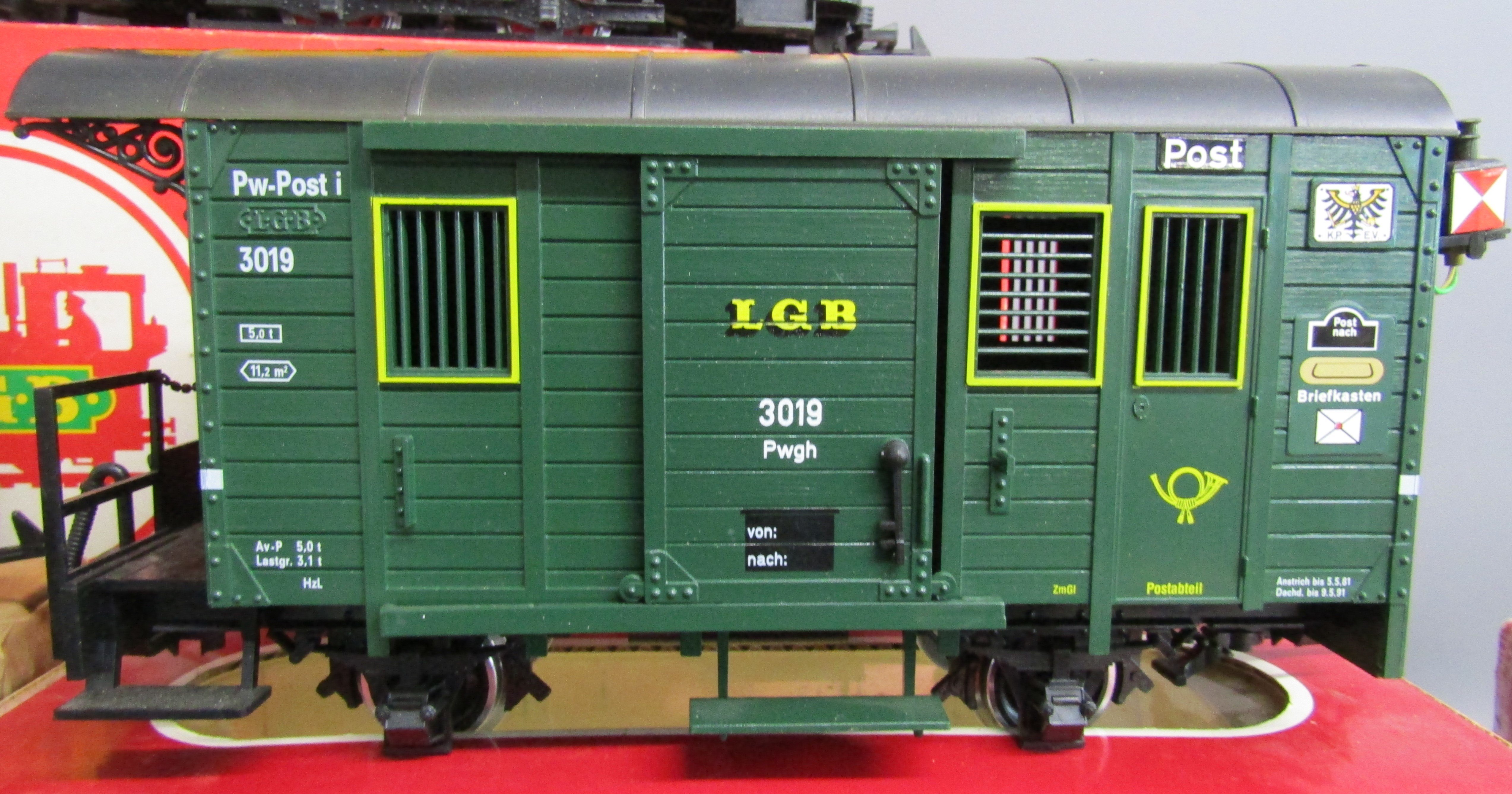 Lehmann Carriages and track - 12 x 1060 600mm track, Shell 4040S, Post 3019, martini 3500, Zoo 2035 - Image 2 of 6