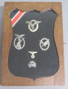 German WWII replica badges in case GHE Luftwaffe pilot observer , SBW Air Gunner, J Godet & Sohn