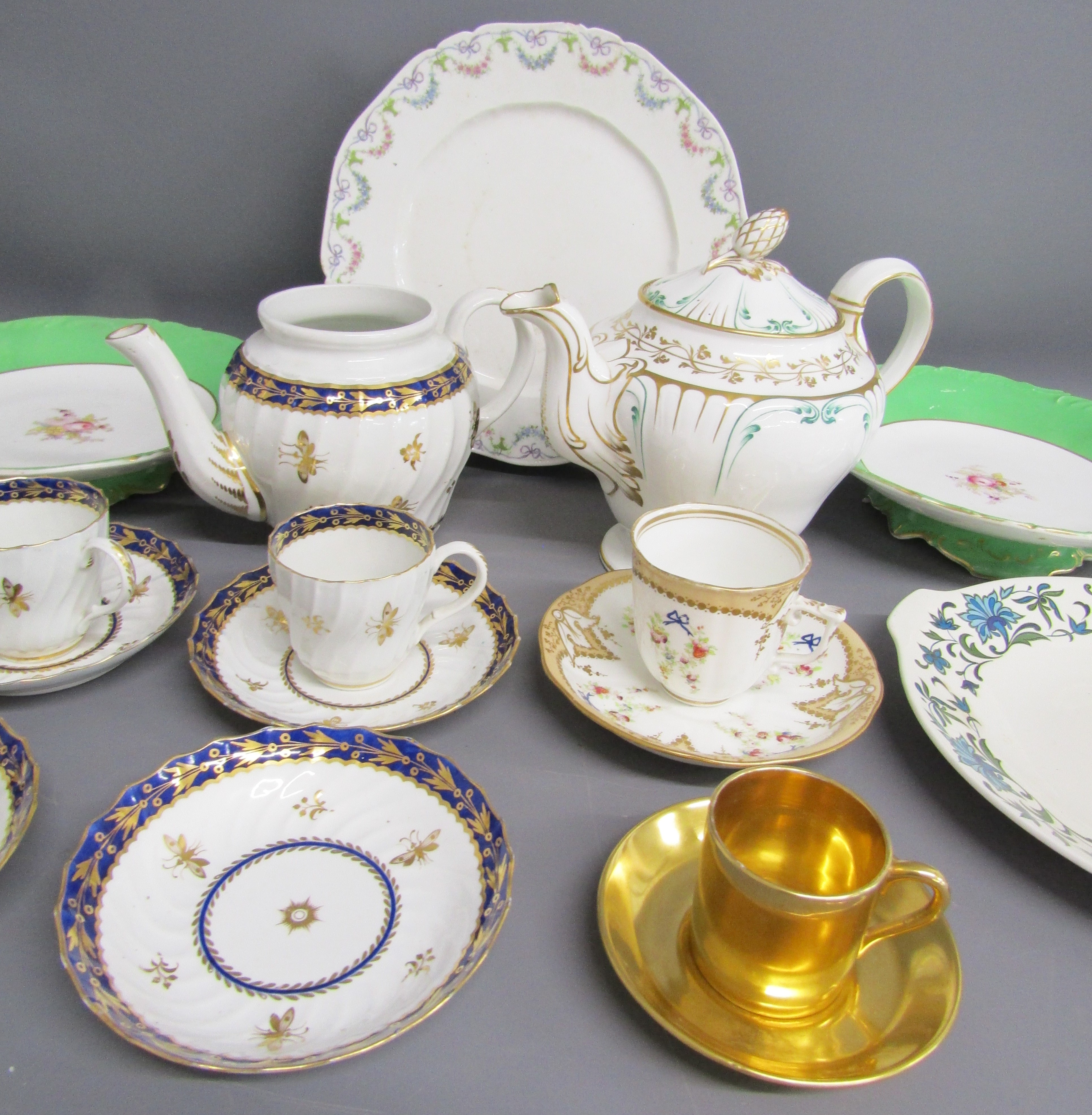 Collection of ceramics includes Wedgwood, blue and gold teacups and saucers with matching teapot - Image 3 of 4