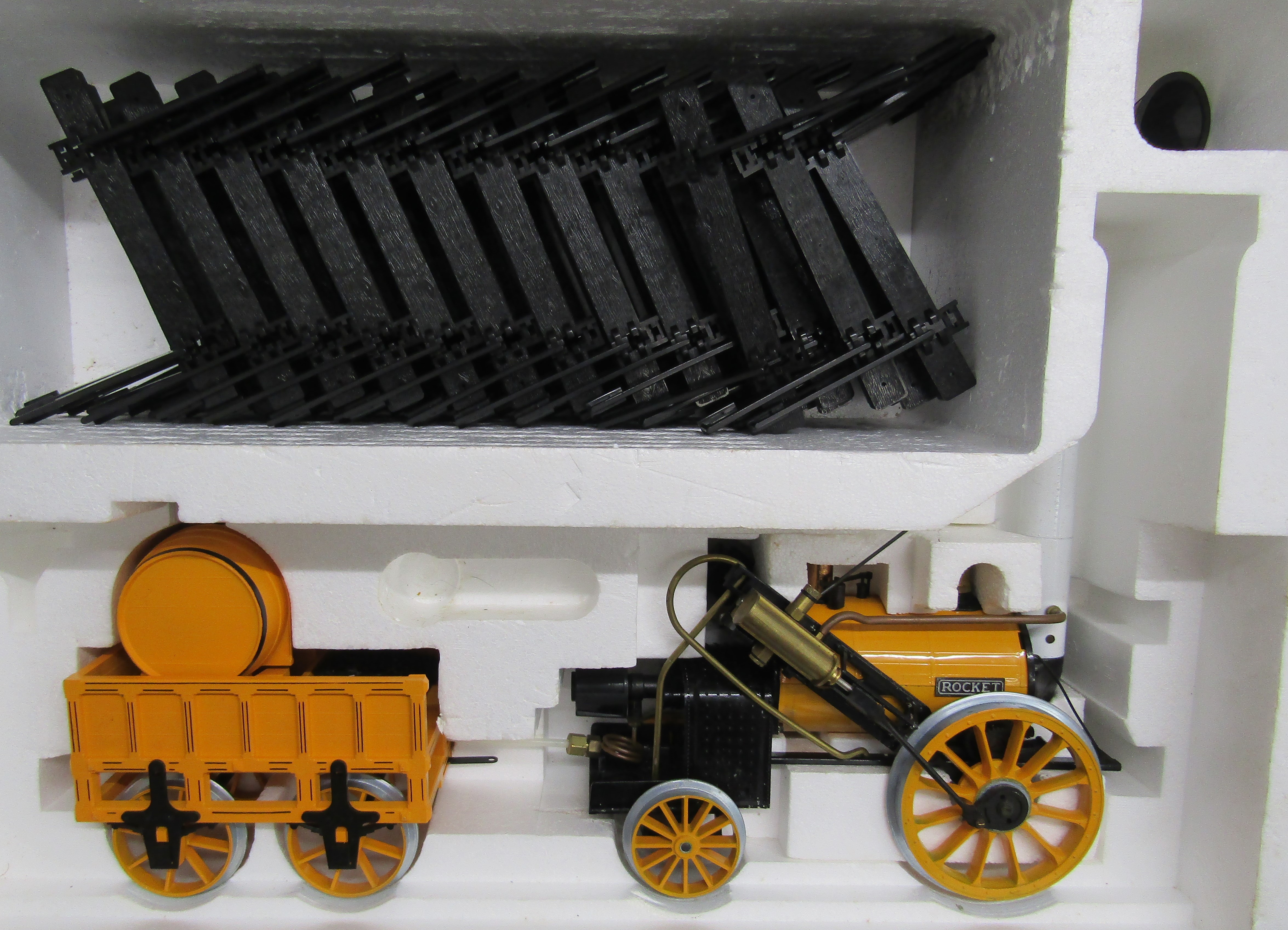 Hornby Railways Stephenson's Rocket real steam train set 3.5 gauge model (missing some track) - Image 5 of 7
