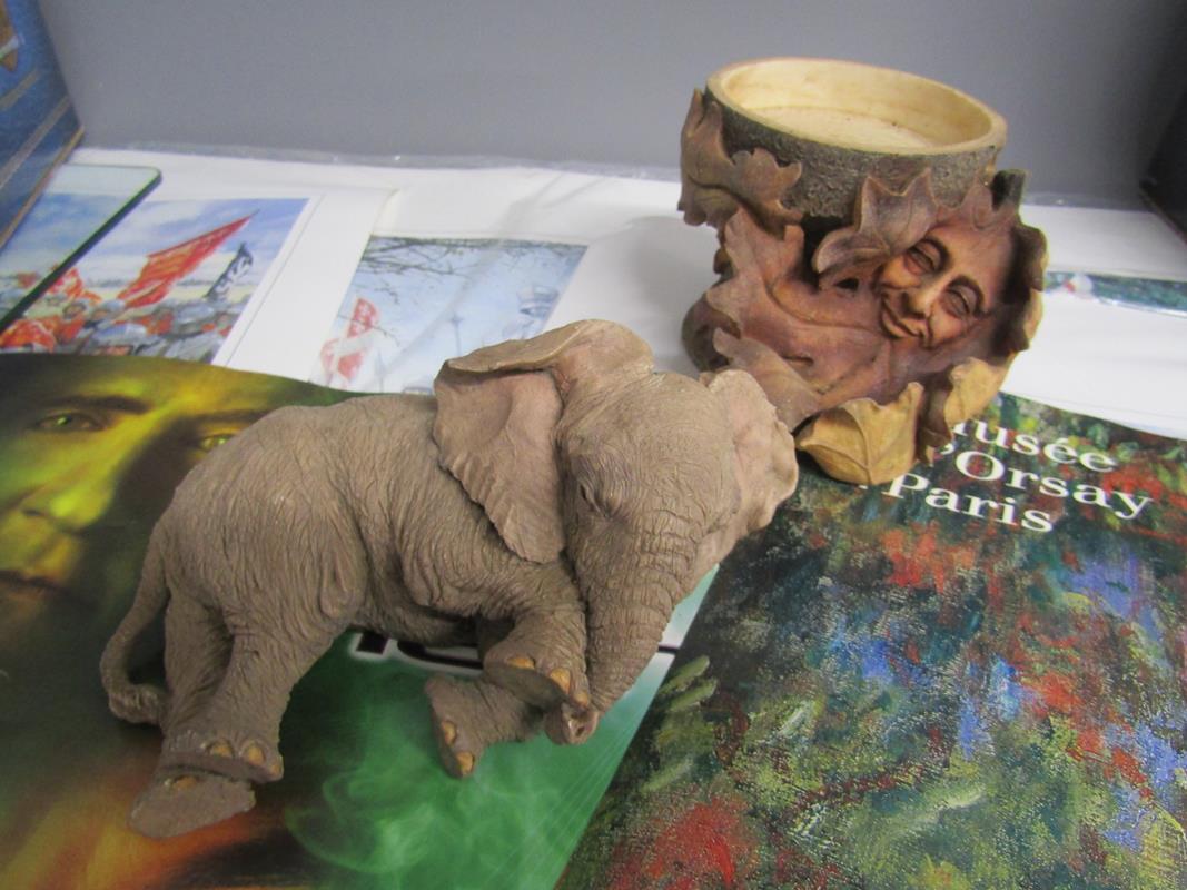 Compare the Meerkats Bogdan and Aleksander Batman, posters including Star Trek Voyager, Claude - Image 5 of 9