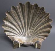 Charles Stuart Harris London 1898 silver oyster shell dish with shell feet - approx. 15cm x 14cm x