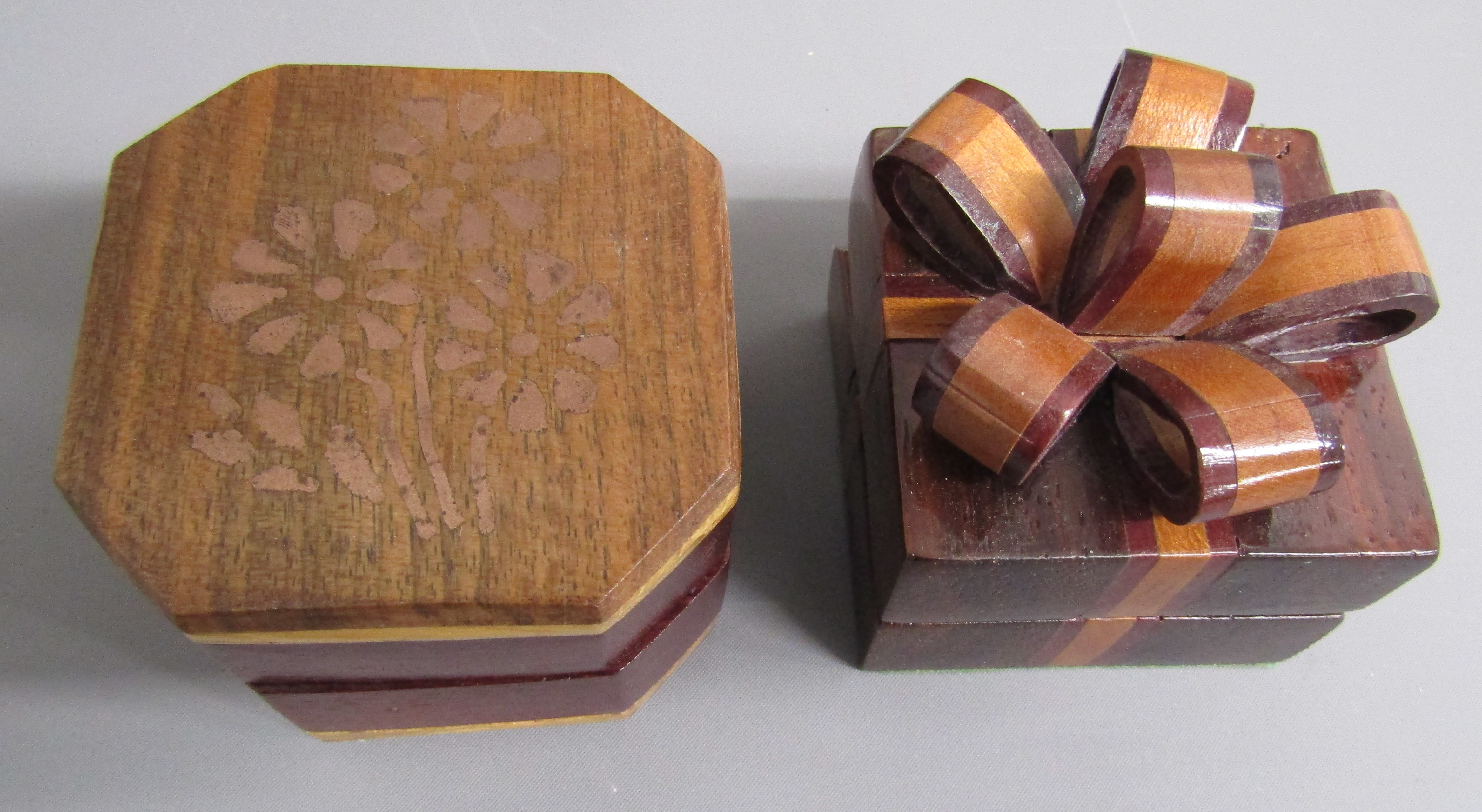 Cram's antique world globe light , lidded wooden boxes and wooden vase with lace up design - Image 3 of 6