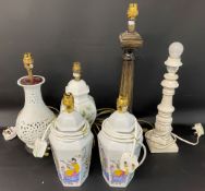 Pair of Chinese table lamps & 4 other table lamps - plugs removed