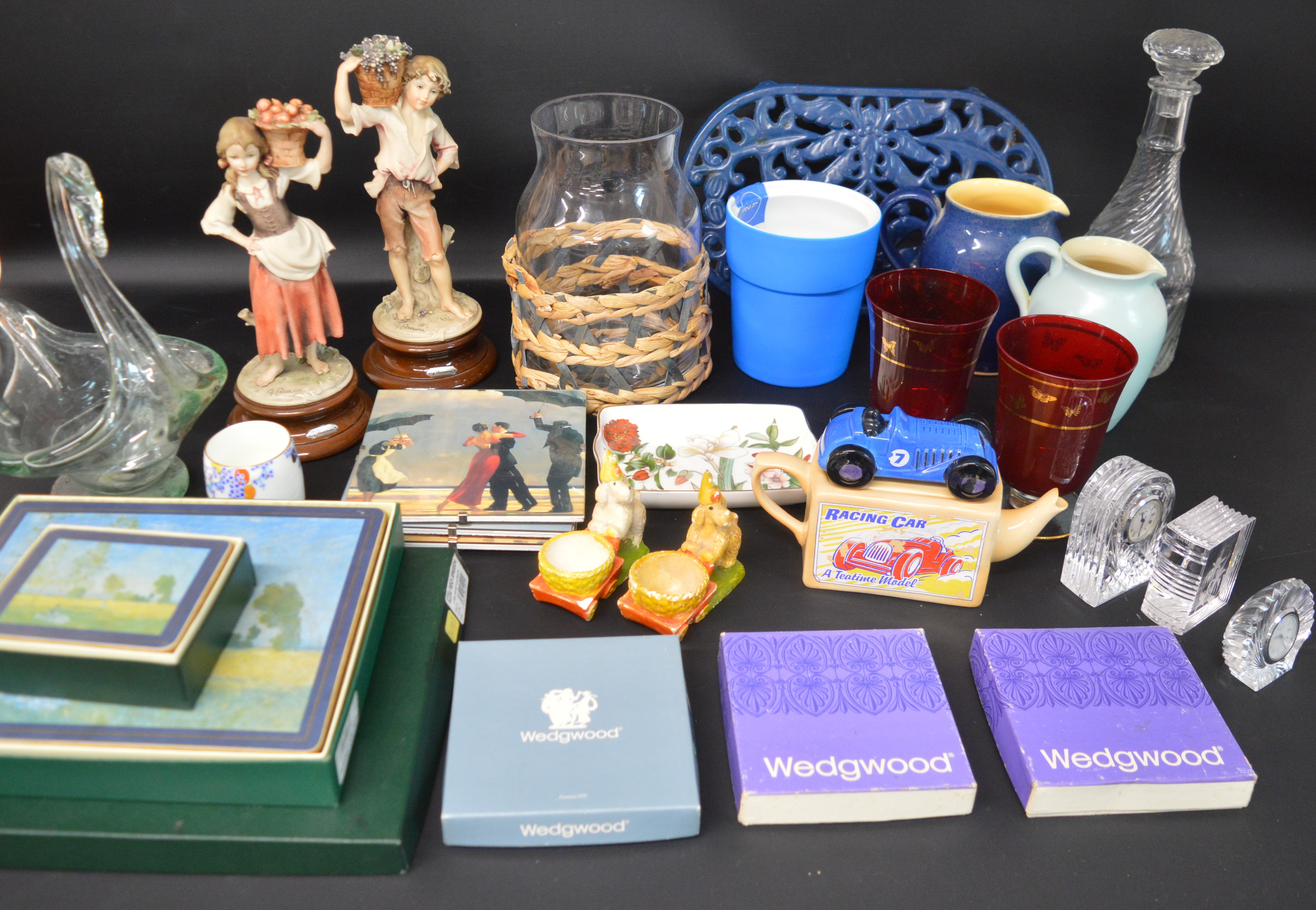 3 boxed set of Lady Clare Impressionist coasters, cast iron trivet, Wedgwood pin dishes, Jack