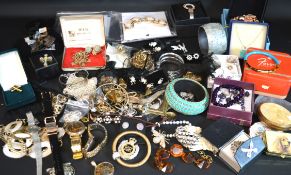 Quantity of modern costume jewellery including Fossil bangle, 14kt gold filled Lord Elgin watch pill