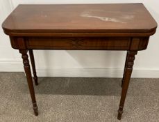 Early 19th century mahogany fold over breakfast table 88cm by 88cm Ht 72cm