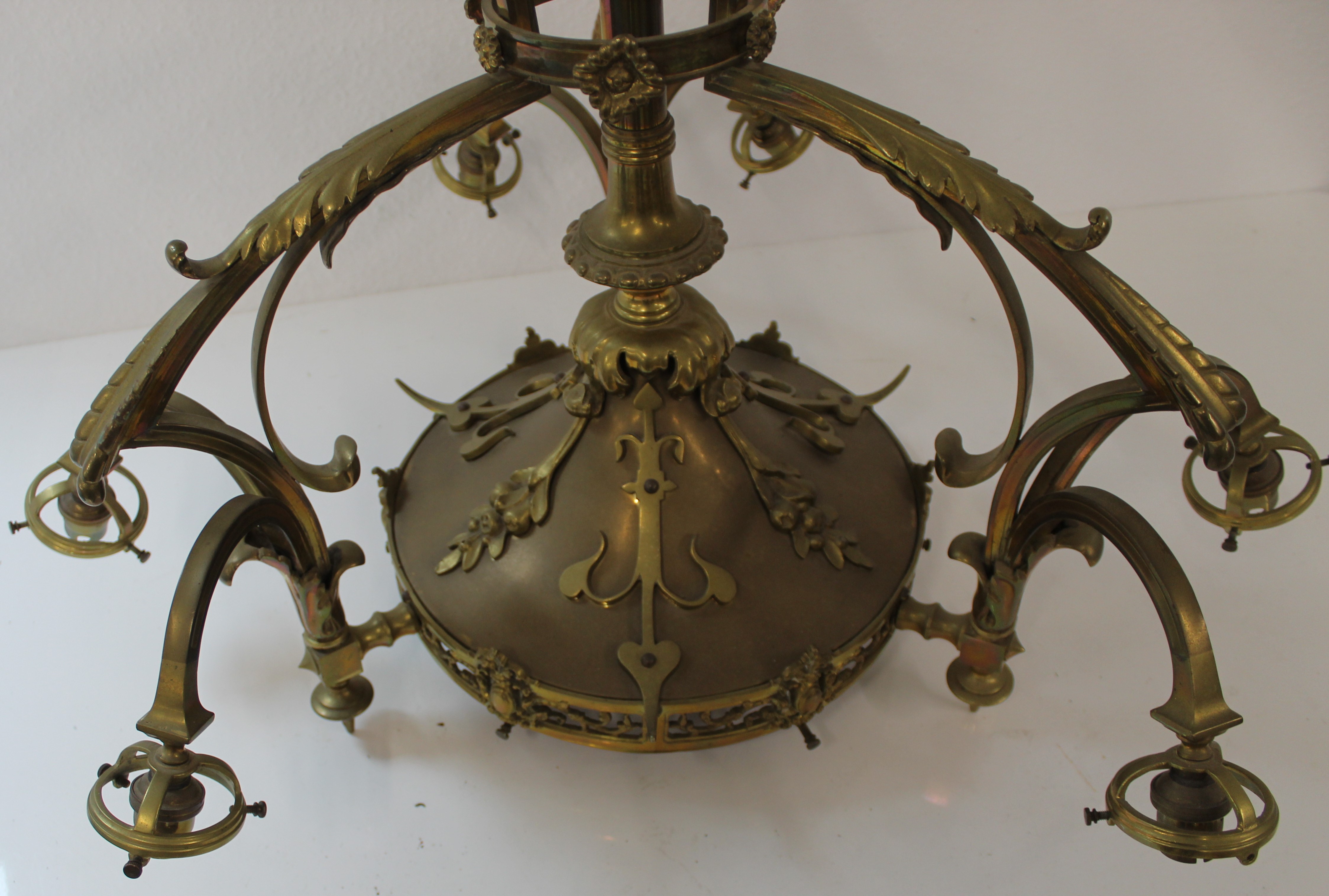 Large ornate brass ceiling light and shades, one shade broken. - Image 3 of 6
