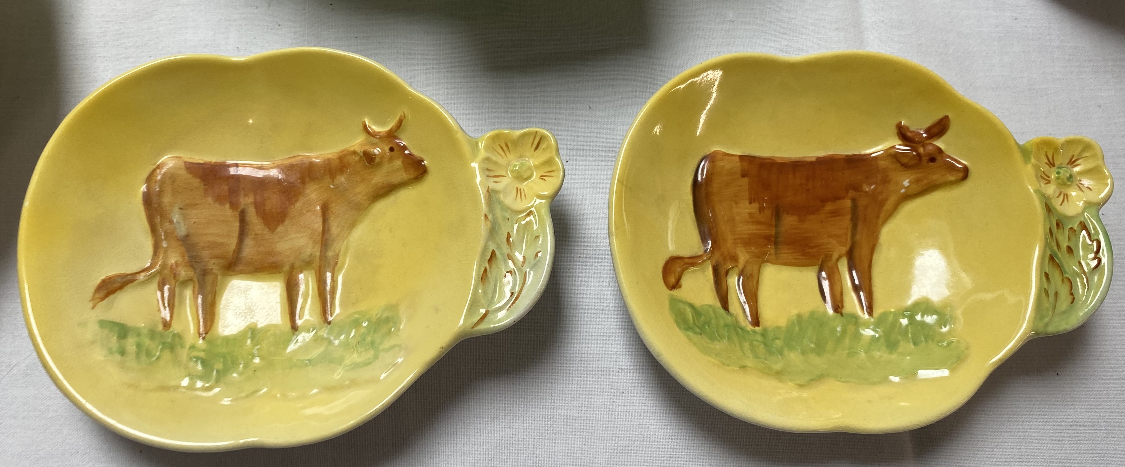 Selection of ceramics including Beswick cow plates, Beswick salad leaf bowl, Royal Doulton plate and - Image 2 of 5