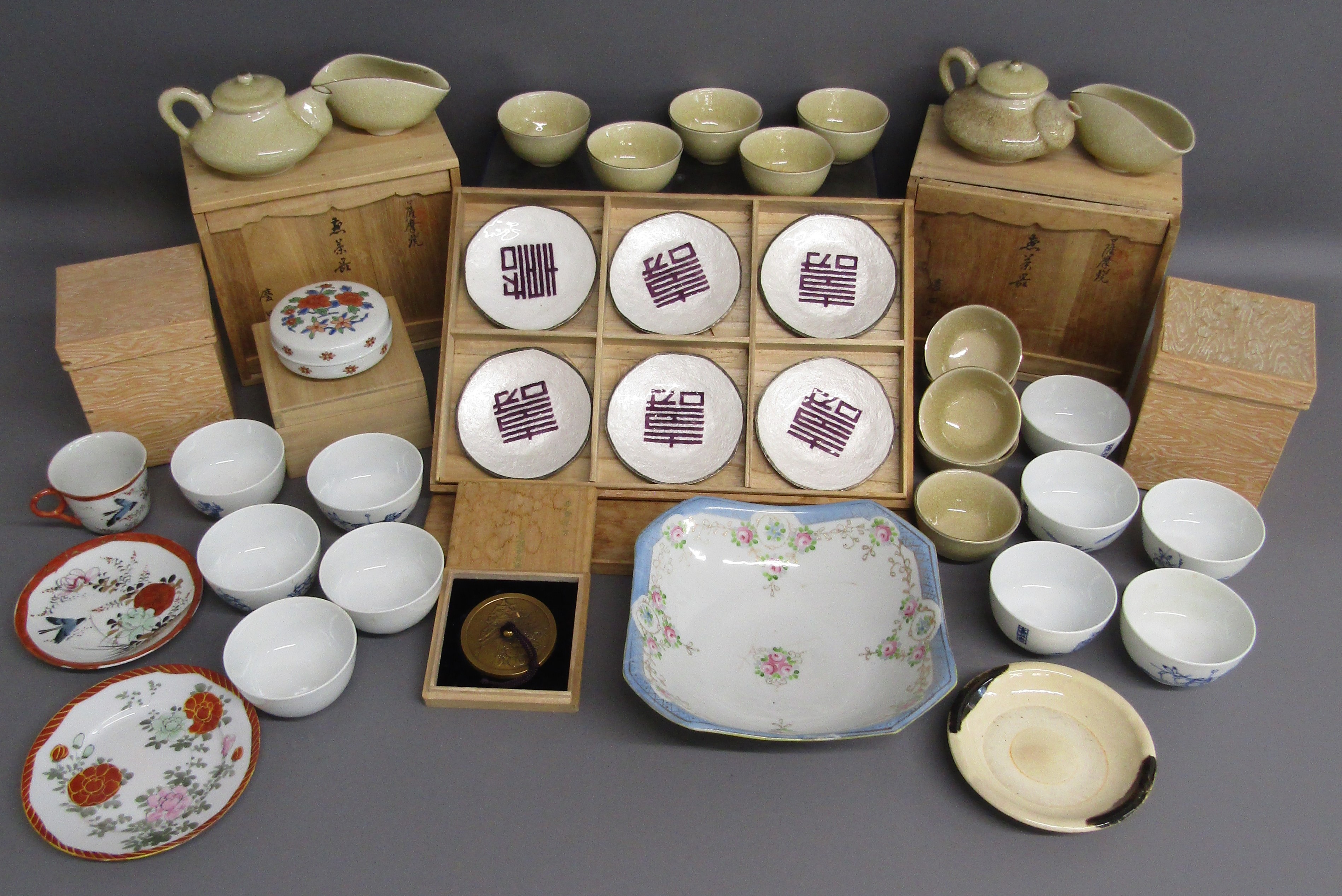 Collection of Japanese ware includes - IE & C Co square bowl with hand painted and gilt design,