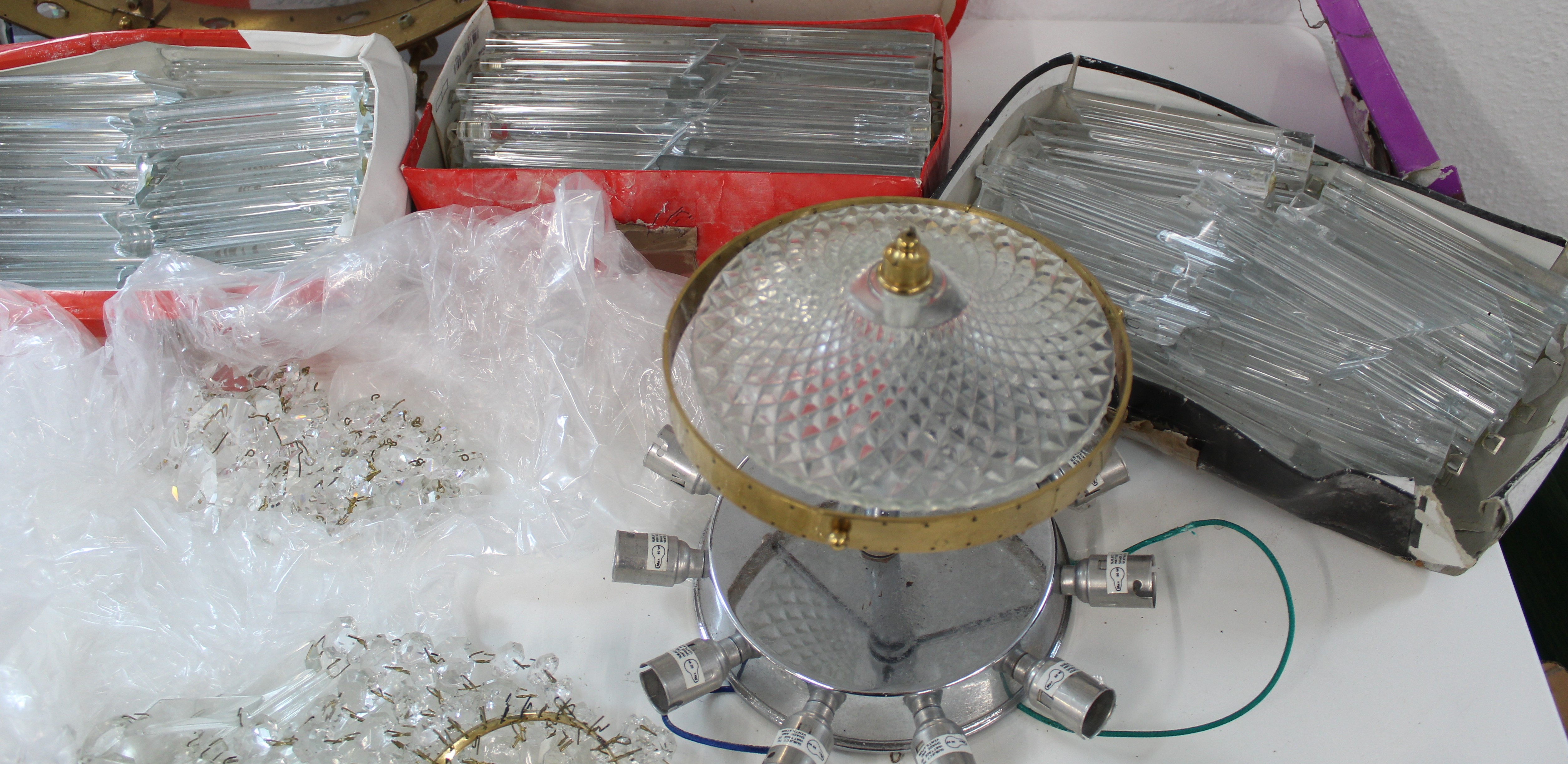 Empire style light fitting with large amount of associated drops and crystals - Image 3 of 4