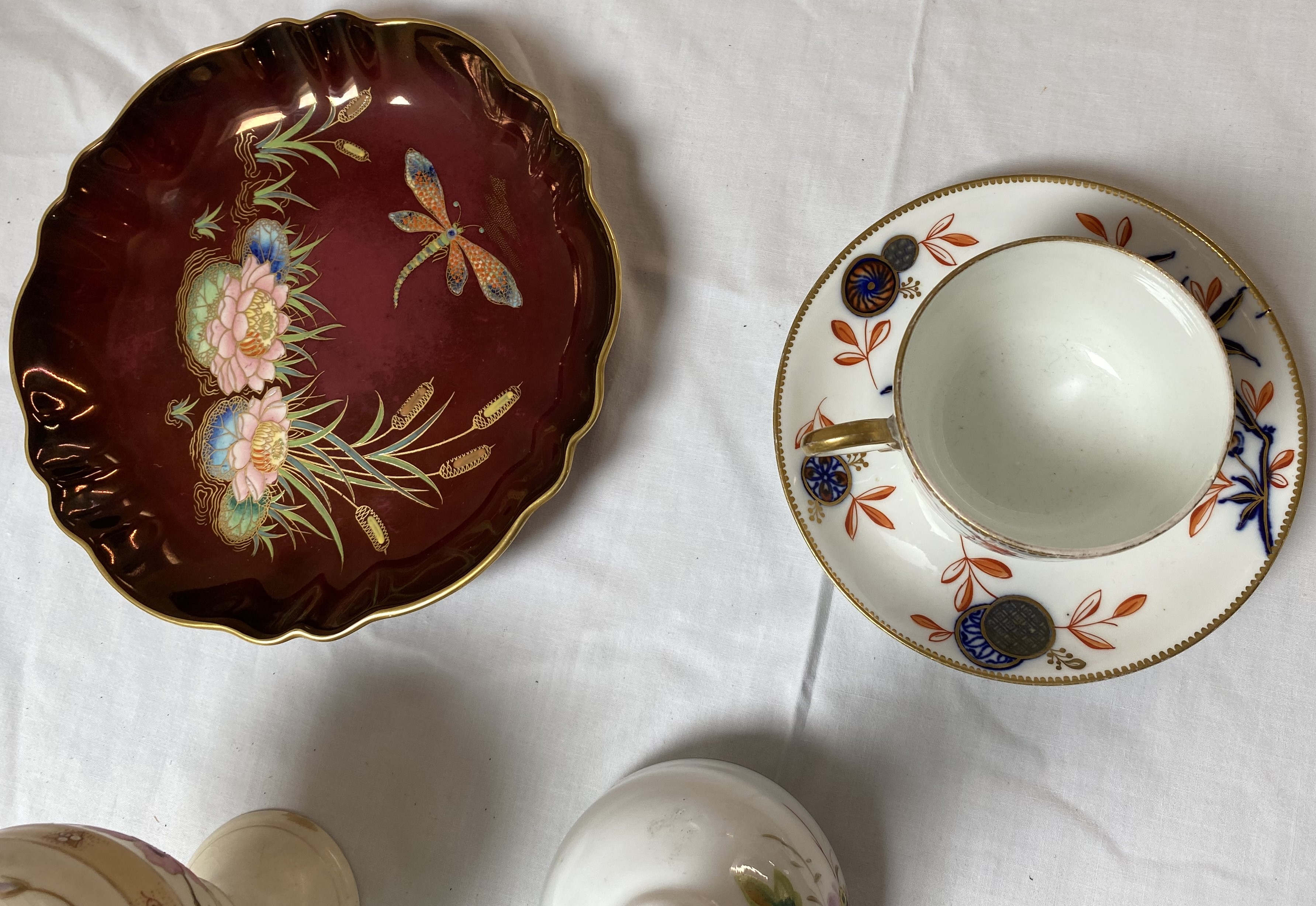 Selection of ceramics including Beswick cow plates, Beswick salad leaf bowl, Royal Doulton plate and - Image 4 of 5