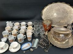 Selection of commemorative ware including Edward VIII Coronation mug, Copeland Spode's Italian 