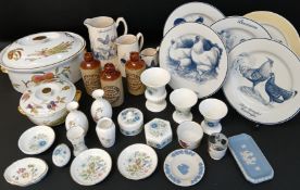 Royal Worcester Evesham casserole dish, smaller casserole dish, ramekin & coddler, selection of