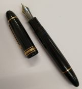 Mont Blanc Meisterstuck No 149 fountain pen with 18k gold nib and case