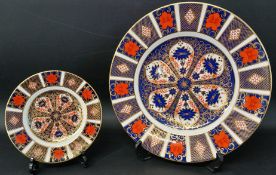 Royal Crown Derby Old Imari 1128 pattern dinner plate 27cm & tea plate 16cm