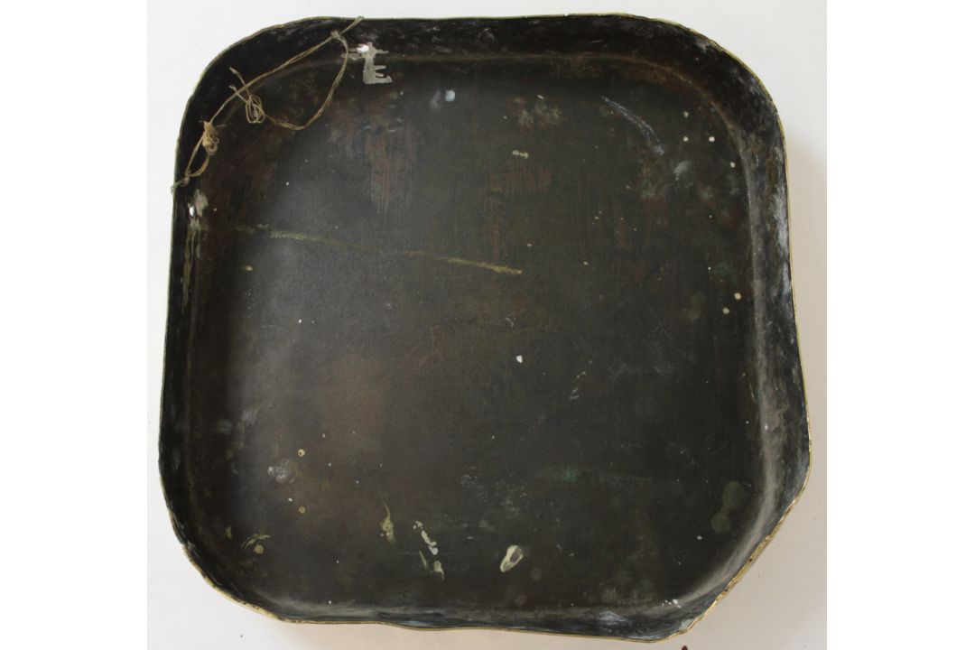 Brass gong, engraved Burmese 1837-1897 with a picture of Queen Victoria - Image 2 of 2
