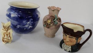 Royal Doulton jardinière D1304 part of the 