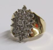14ct gold diamond oval cluster ring - approx. total 0.8ct - ring size K - total weight 6.3g