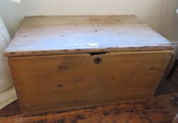 A pine lidded blanket box, top a/f, 72cm wide.