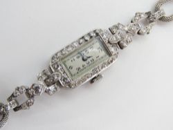 Fine Jewellery, Jade, Silver & Costume Jewellery, Watches, Belt Buckles etc - No handling fee on postage for this sale!