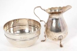 Late Victorian silver small bowl of plain circular form with reeded decoration, hallmarked London