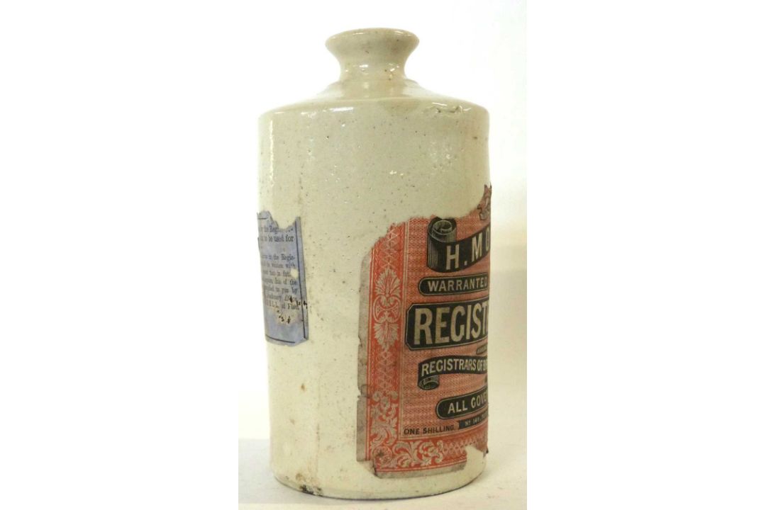 Interesting Victorian stoneware ink bottle with original label for Morrells stationery suppliers, - Image 3 of 5