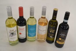 Mixed Pinot Grigio and red and white wine, 6 bottles