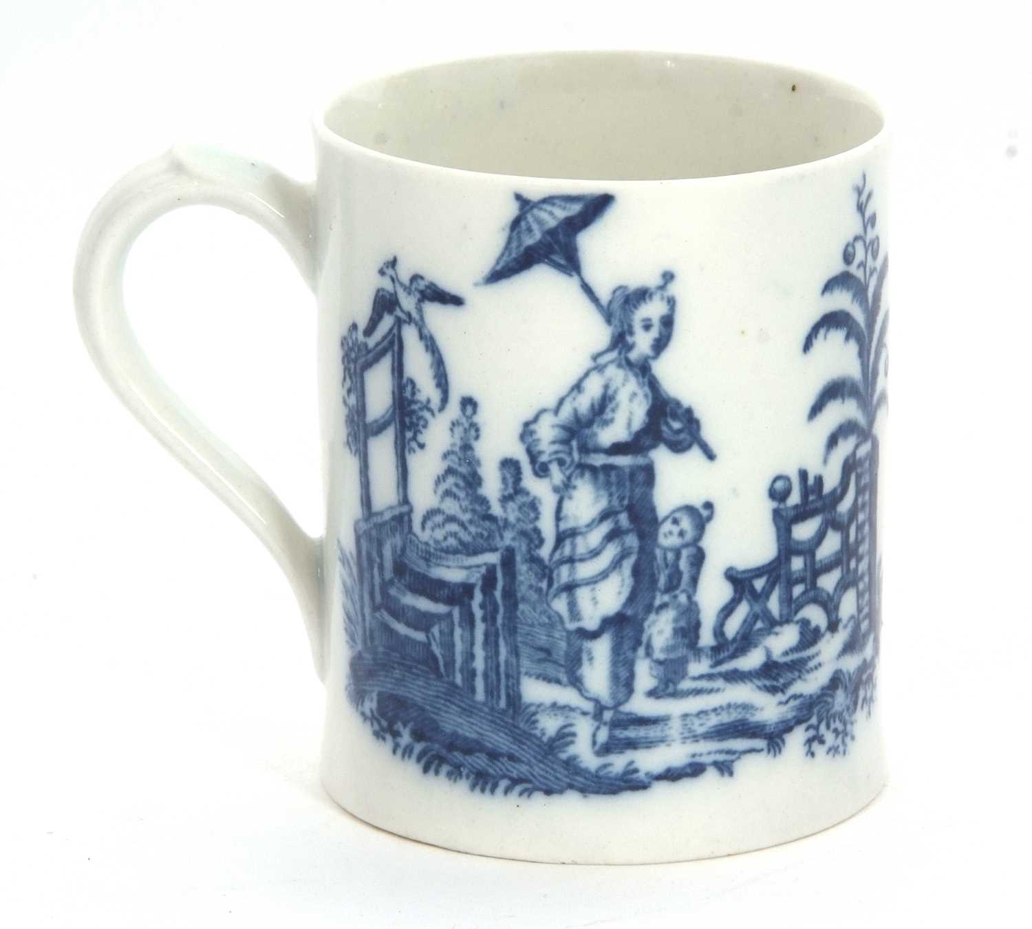 A small 18th Century Caughley mug with prints of La Peche and La Promenade, 8cm high - Image 2 of 5