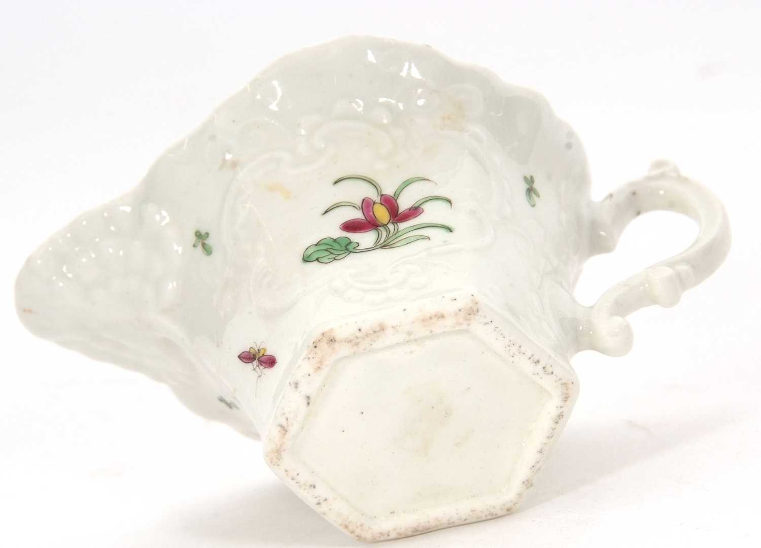 An 18th Century Worcester porcelain hexagonal cream boat, circa 1758 with a polychrome design ( - Image 7 of 7