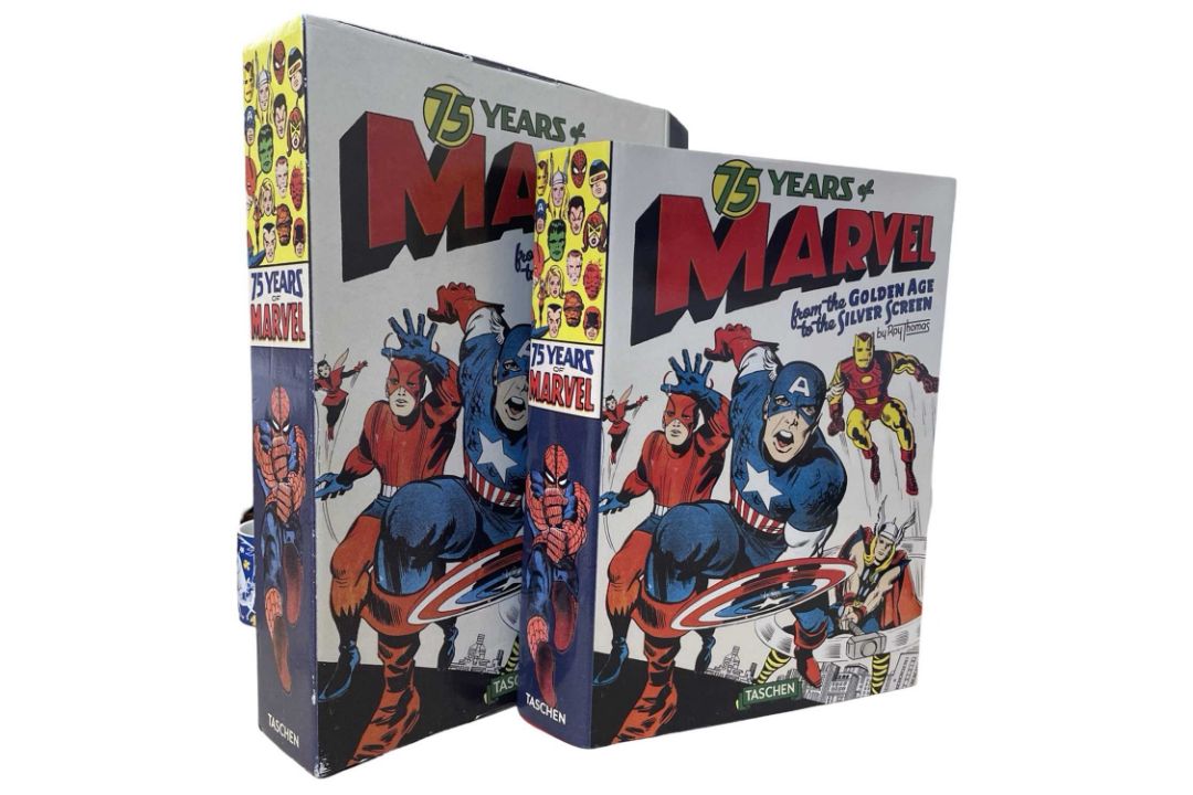 ROY THOMAS: 75 YEARS OF MARVEL - FROM THE GOLDEN AGE TO THE SILVER SCREEN, special collectors' - Image 1 of 4
