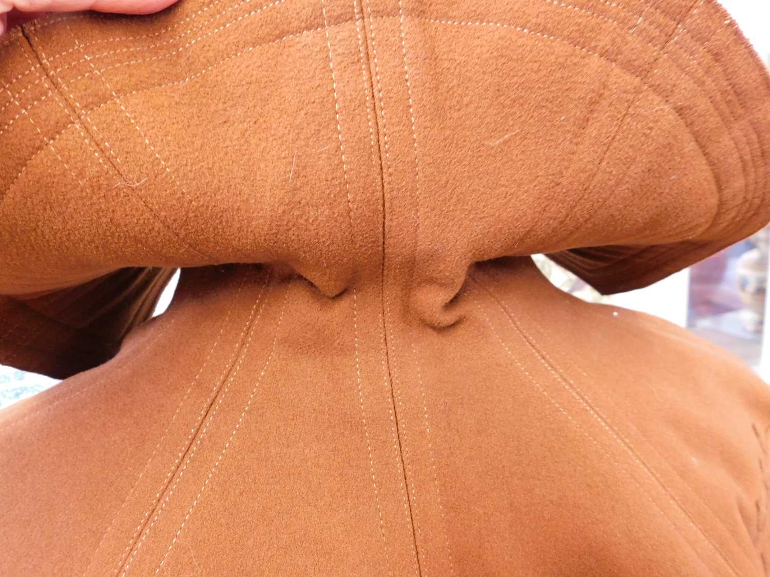 An early 20th century lady's brown felt cape, with double buckle fastening to neck and portcullis - Image 3 of 8