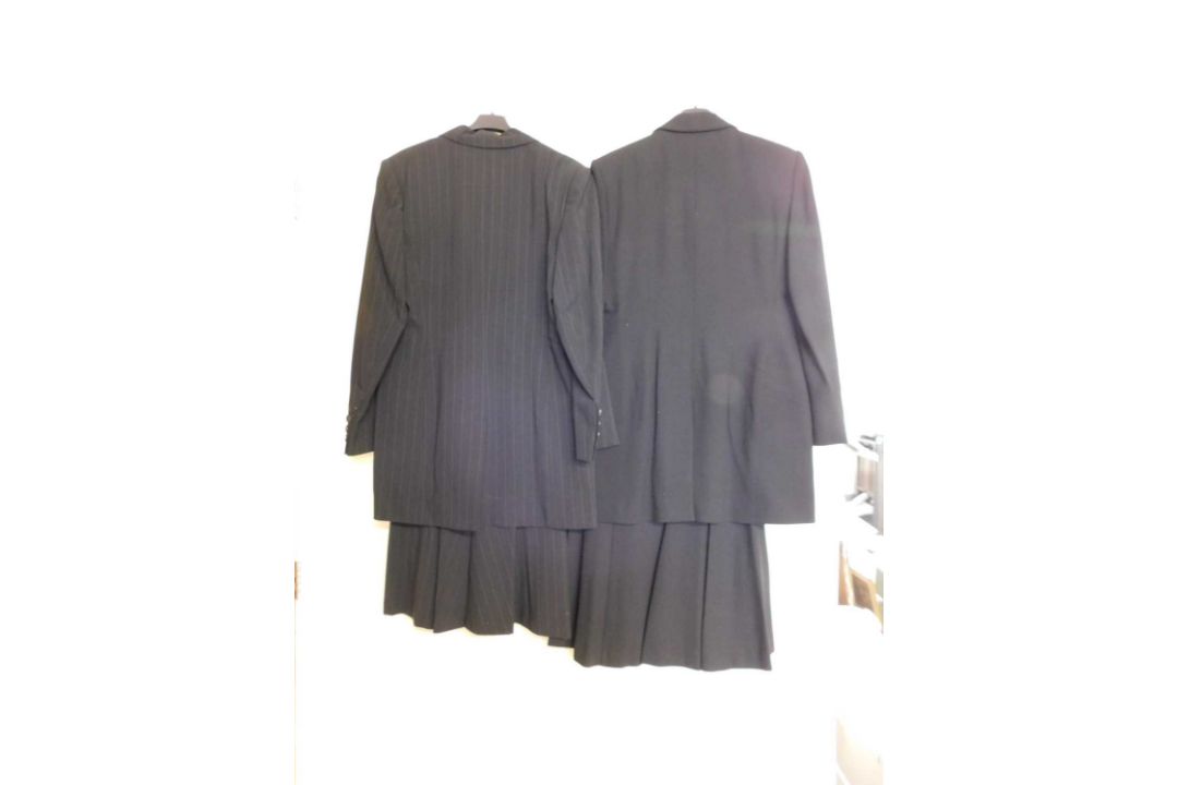 A lady's Jeager pin stripe skirt suit, size 10, together with a Lady's Jaeger black wool longline - Image 3 of 7