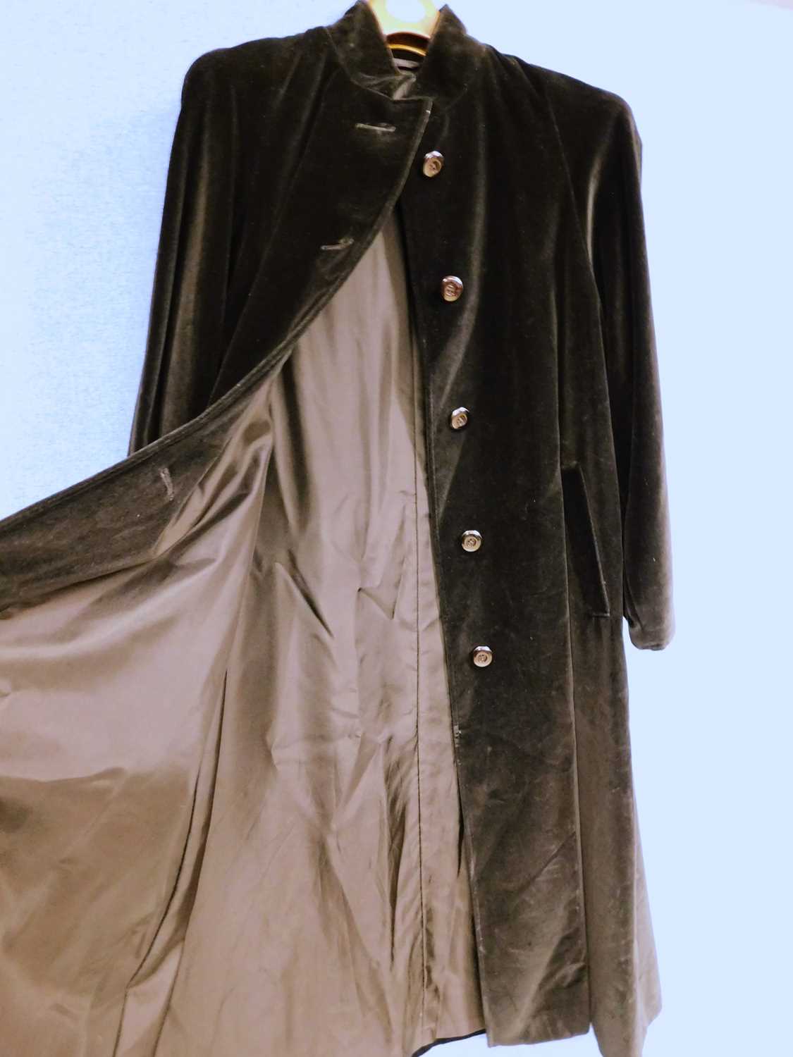 A lady's black velvet Aquascutum coat, single breasted with side slip pockets - Image 3 of 5