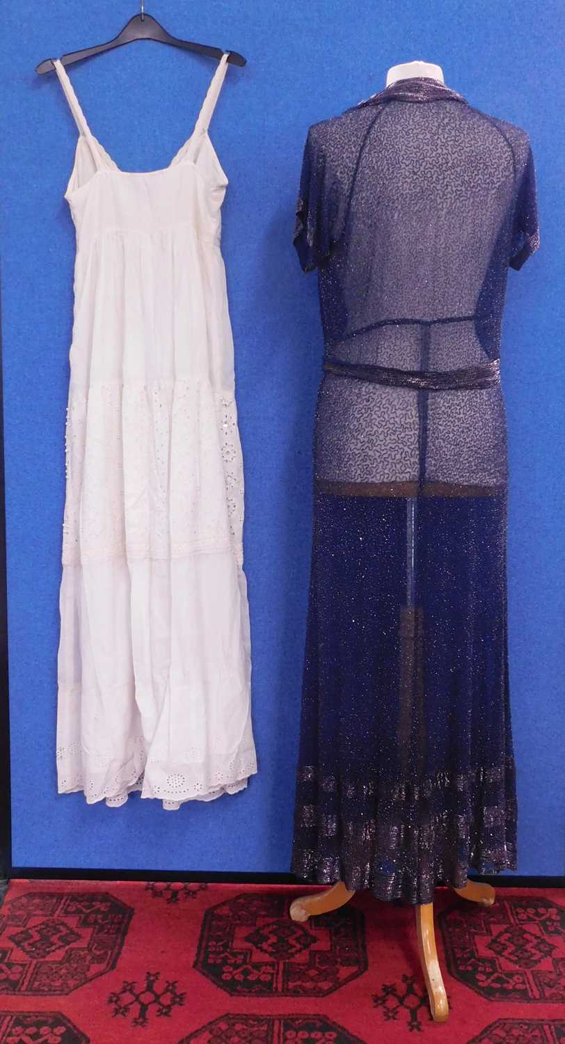 A navy blue chiffon heavily beaded dress with matching tie belt, with V-neck and collar with bugle - Image 6 of 6