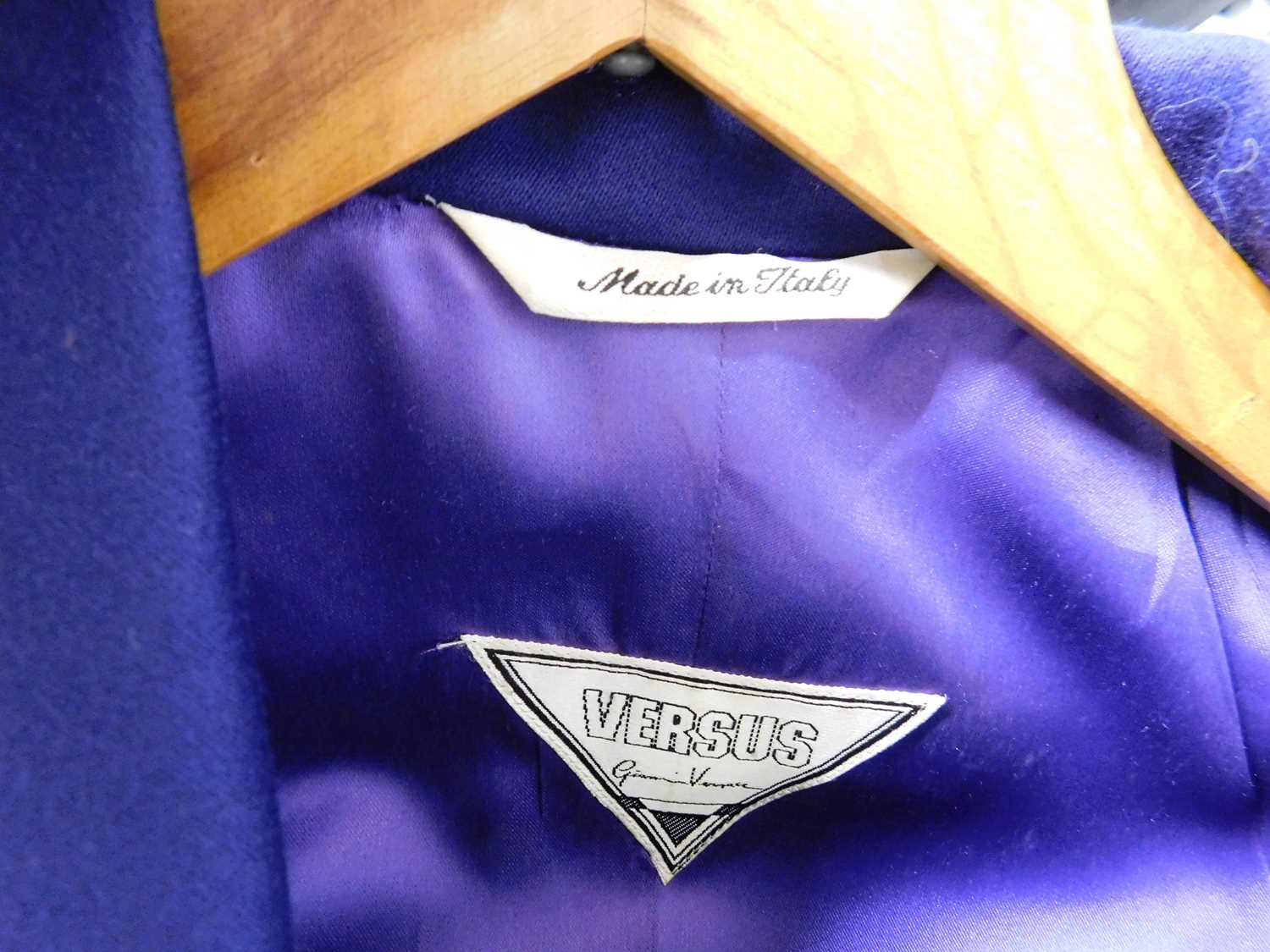 A lady's Versace 'Versus'two piece suit, the crossover button front cropped jacket, withfront flap - Image 4 of 10