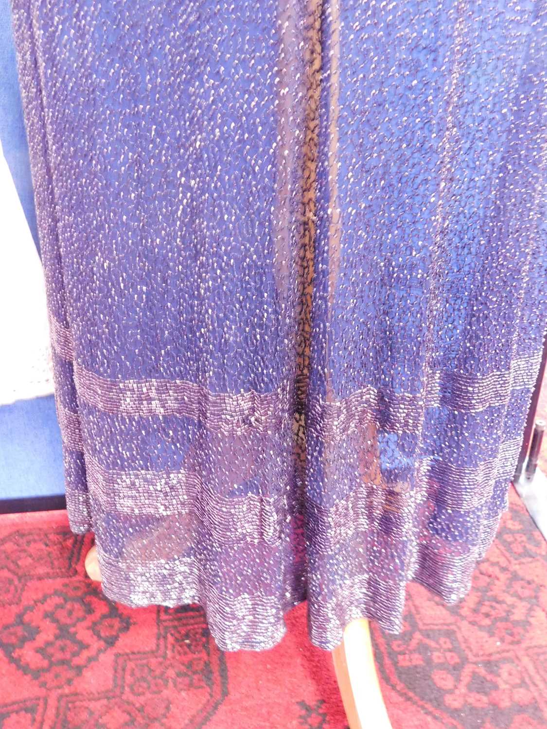 A navy blue chiffon heavily beaded dress with matching tie belt, with V-neck and collar with bugle - Image 5 of 6