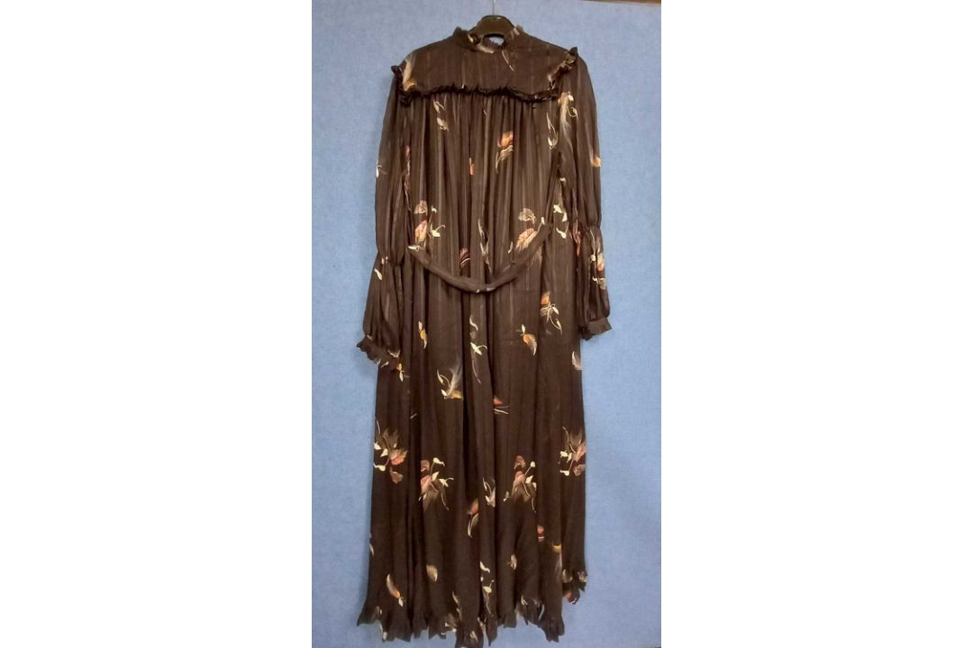 A black dress and chiffon coat cover with ruffle details, by Sally Poppy, size S - Image 3 of 6