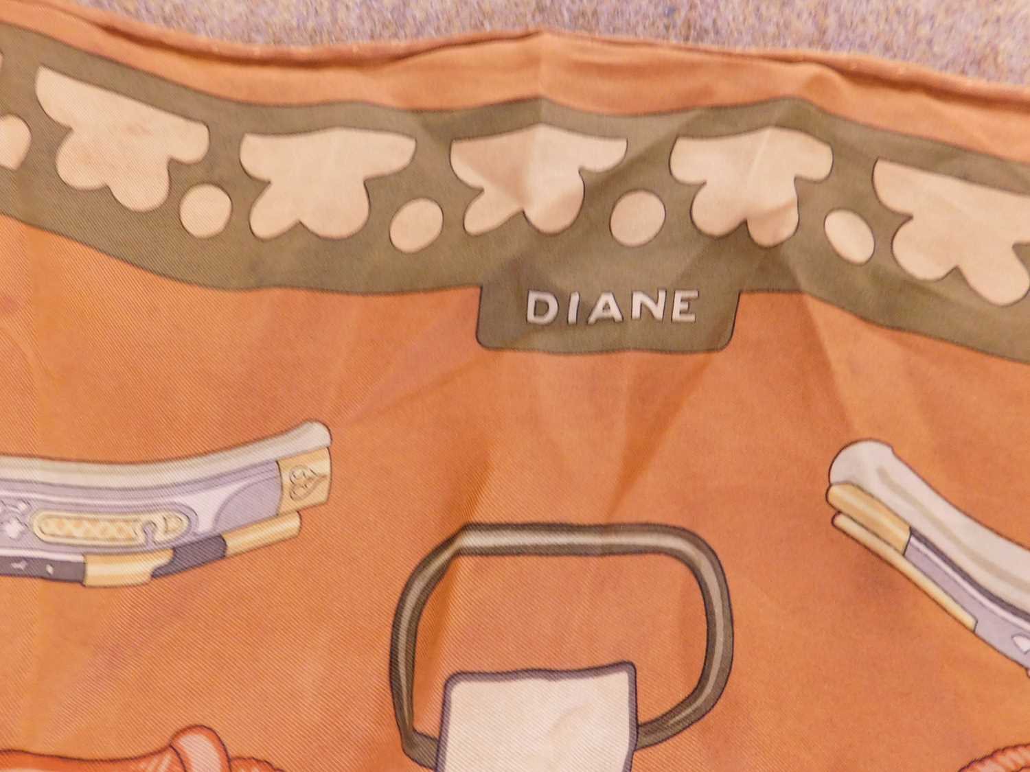 An Hermes 'Diane' scarf, in shades of brown, approx. 87 x 87cm - Image 2 of 6