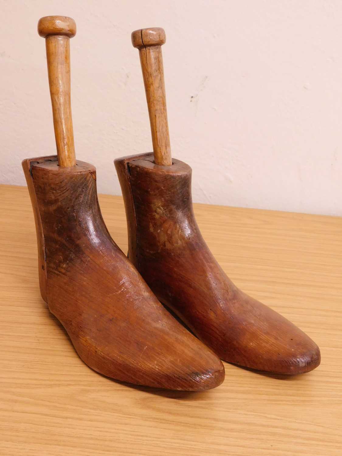 A novelty cased pair of button hooks, the steel hooks, folded inside a turned and shaped wooden, - Image 4 of 8