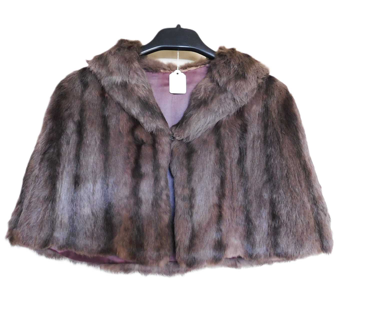 A mid 20th century lady's satin cropped jacket, together with a taupe coloured fur shoulder cape, ( - Image 2 of 5