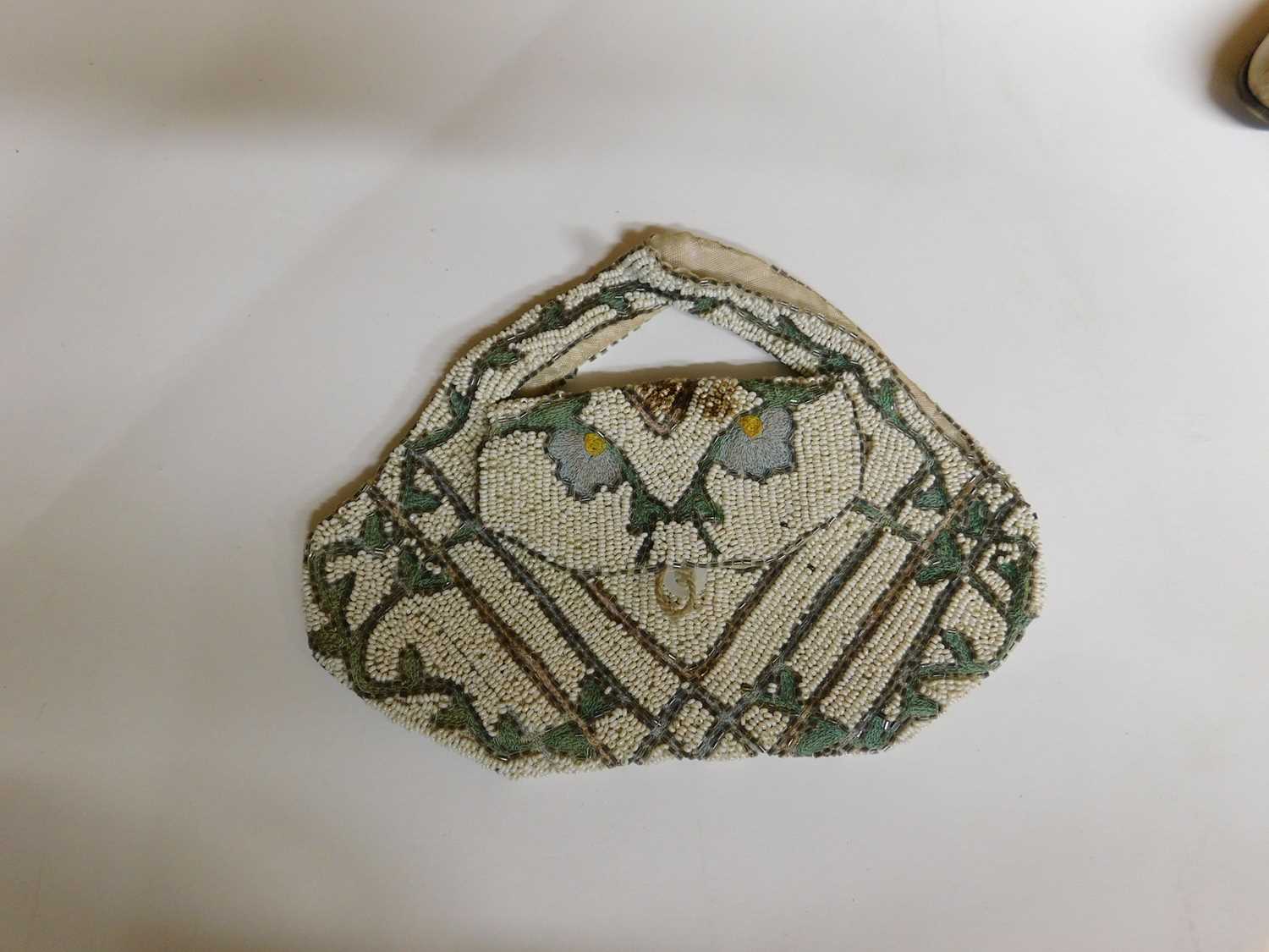 Three pairs of early 20th Century lady's shoes together with a beaded bag (4) - Image 9 of 11