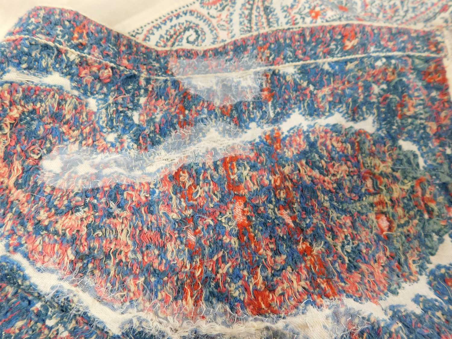 A 19th century shawl, with cream ground and red and blue paisley to ends and edges, approx. 226 x - Image 6 of 7