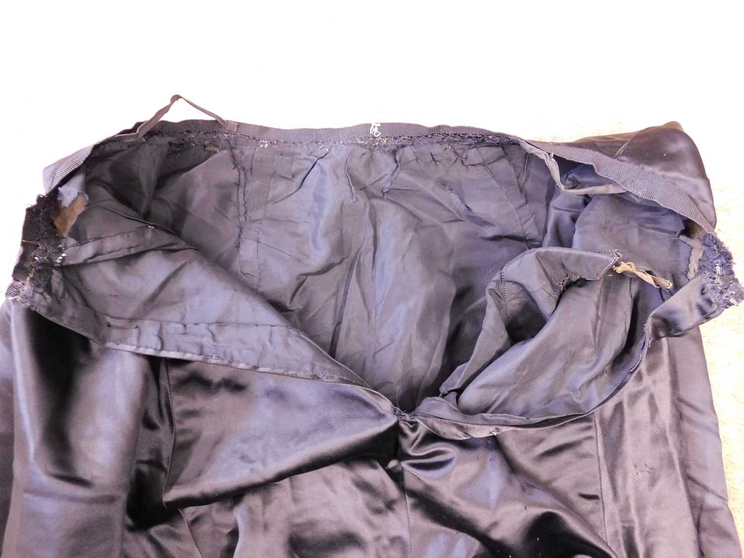 An adapted Victorian black satin skirt, a quantity of machine made lace, a pair of gloves and a - Image 3 of 5