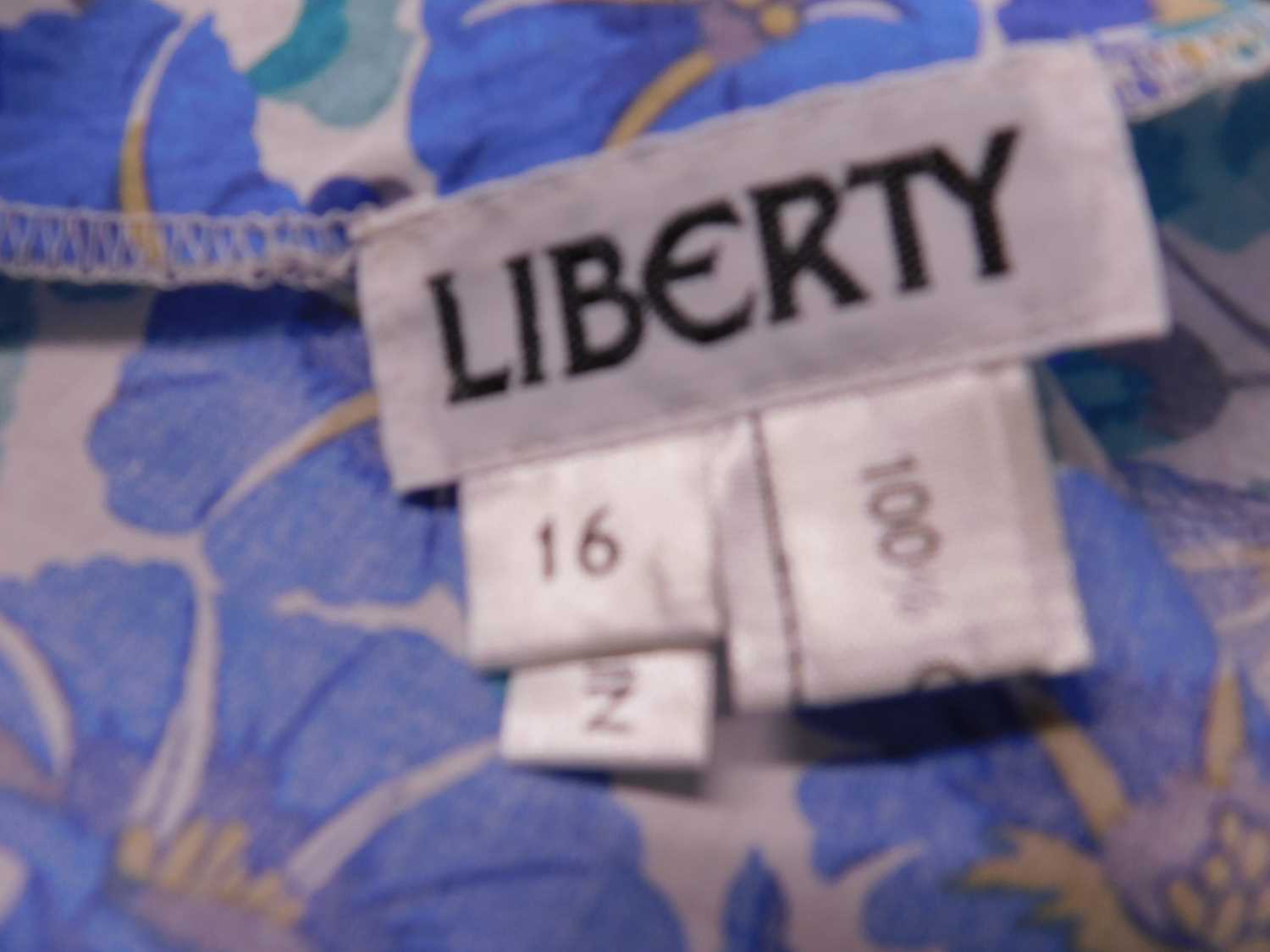 A lady's Liberty floral print shirt, size 16 and a Liberty floral print dress, size 16, (2) - Image 3 of 3