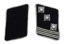 Pair of Second World War original Third reich SS collar tabs for rank of Hauptsturmfurhrer with