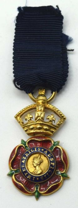 Medals & Militaria